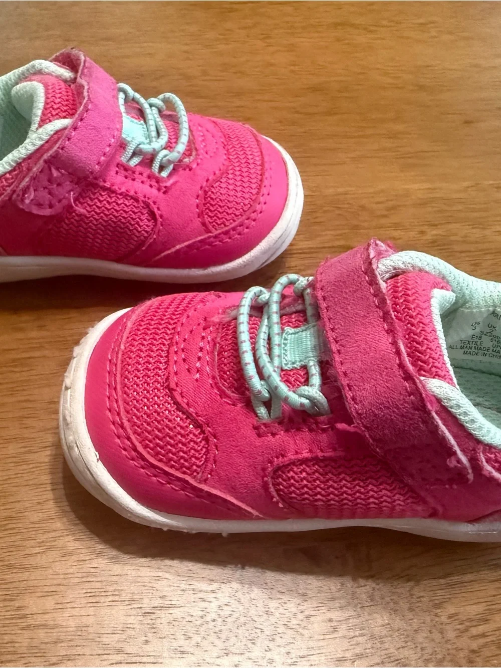 Surprize by stride rite sneakers size 3
